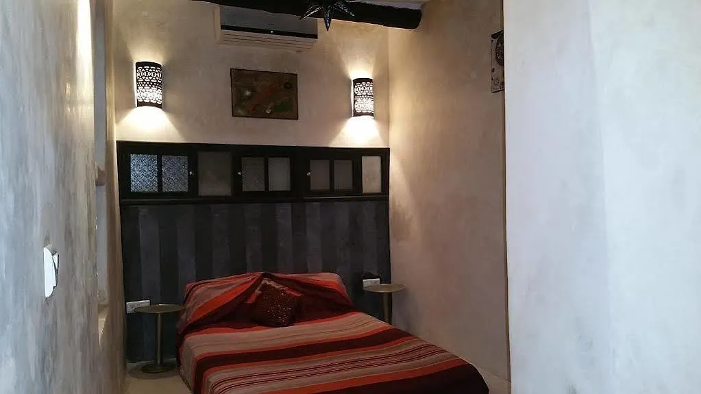 Riad Nakhla Marrakesh 2*,
